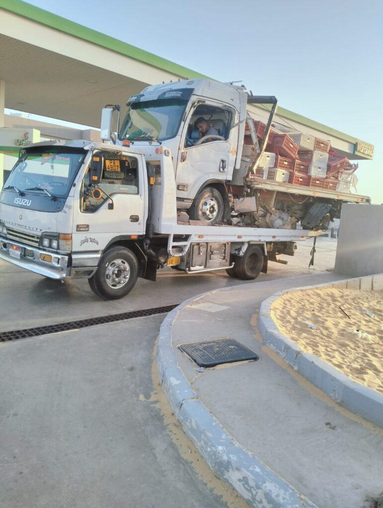 كيف تتصرف عند تعطل سيارتك